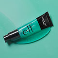 Gel-Based Hydrating Face Primer for Long-Lasting Size & Scale Reference Shot